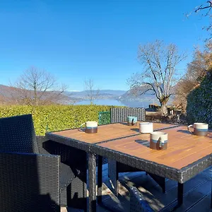 Entre Et Montagne, Chaleureuse Maison 3 Pieces Avec Tres Belle Vue D'annecy. Terrasse, Jardin, Parking, Cheminee, Barbecue …. Vakantiehuis